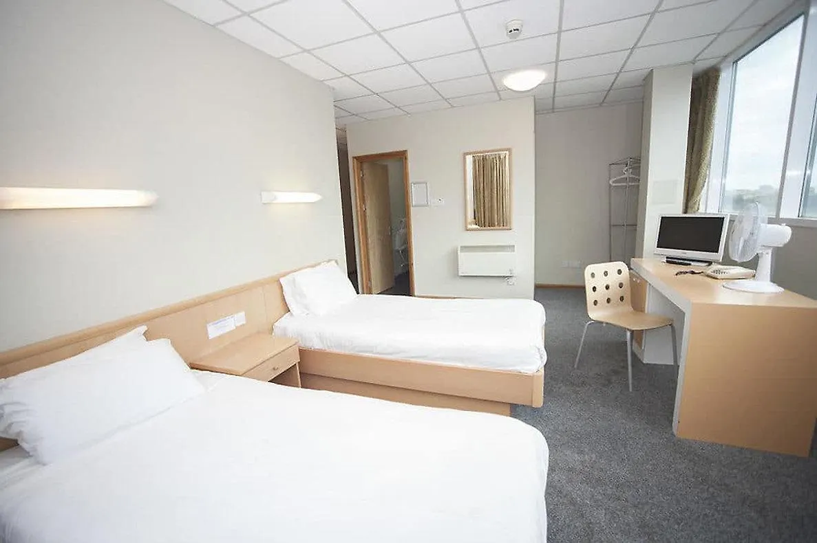 Citrus Hotel Cardiff By Compass Hospitality 3*,